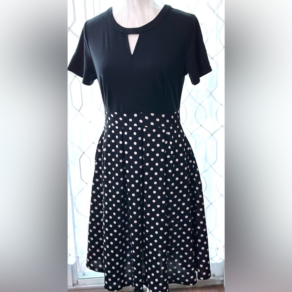 New 65% cotton and 35% polyester